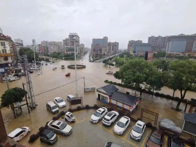 暴雨后的富川縣。譚山泉 攝（修圖）.jpg